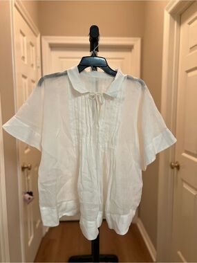 Lee Mathews Cream Short-Sleeve Pleated Blouse